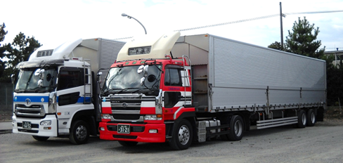 大型トレーラー